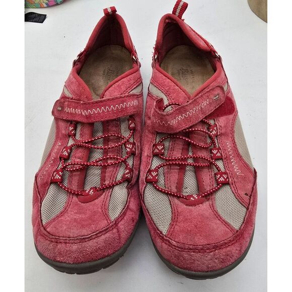 Red Suede & Mesh Womens Comfort Walking Shoes With Adjustable Strap Size 8 - Picture 1 of 11